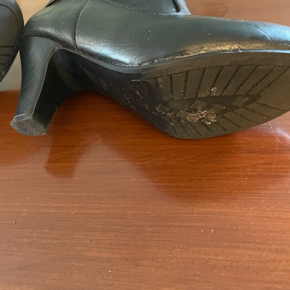 Le Chateau Ankle Boots Black Womens Medium - Picture 6 of 8